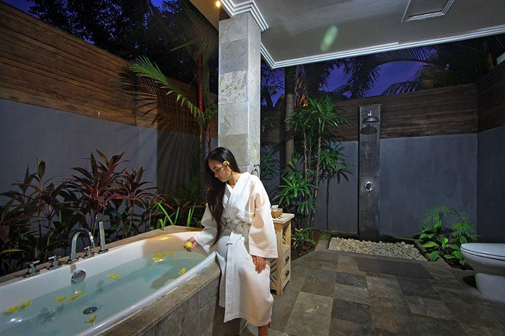 The Bale Tokek Villa Kuta Lombok Buitenkant foto